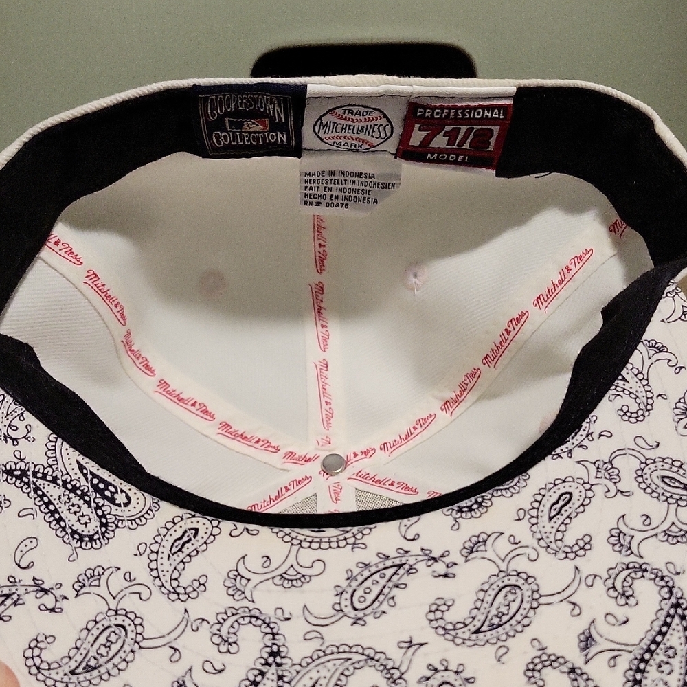 Men's Fitted Red Sox Hat
